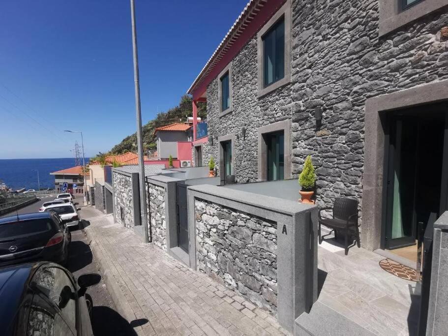 Chale Esmeralda - Charming Studios In Calheta Beach Exterior photo