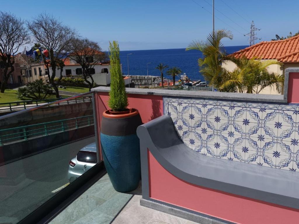 Chale Esmeralda - Charming Studios In Calheta Beach Exterior photo