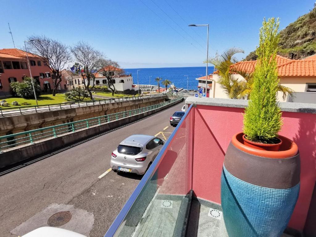 Chale Esmeralda - Charming Studios In Calheta Beach Exterior photo