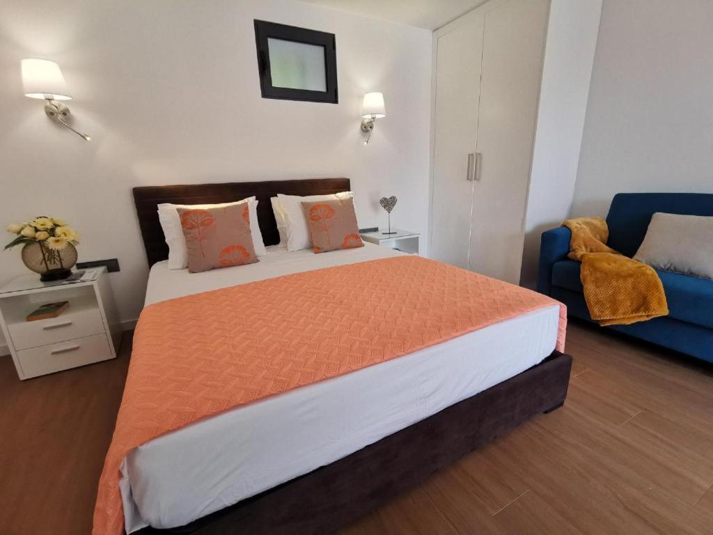 Chale Esmeralda - Charming Studios In Calheta Beach Exterior photo